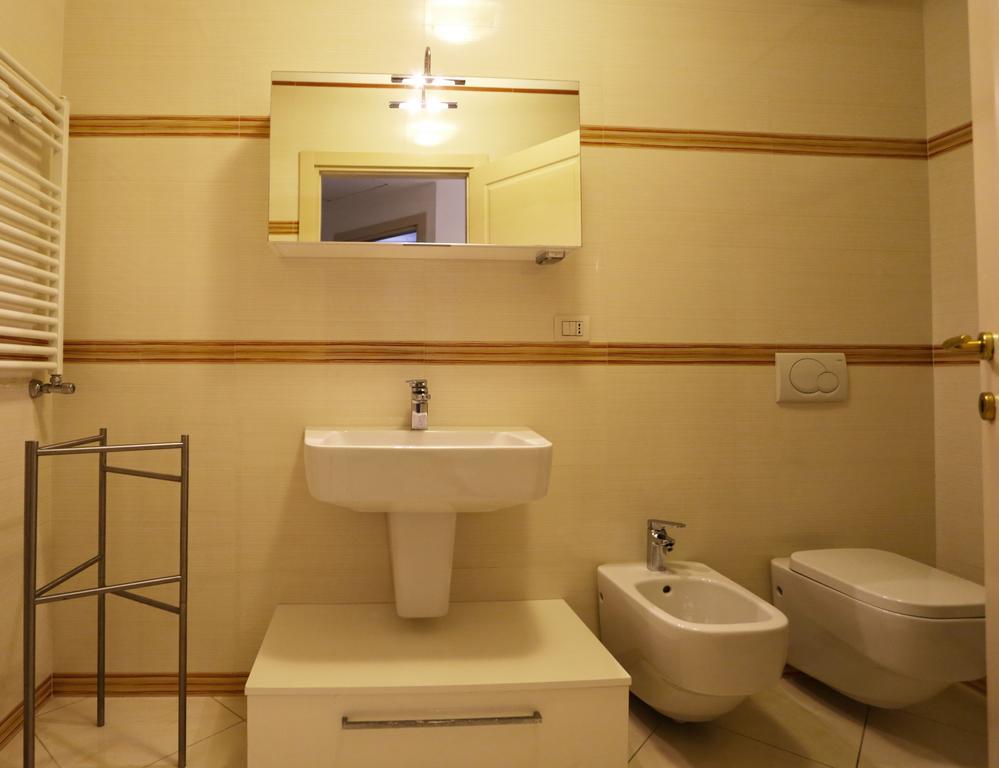 Libra Flexyrent Apartment ราปาลโล ภายนอก รูปภาพ